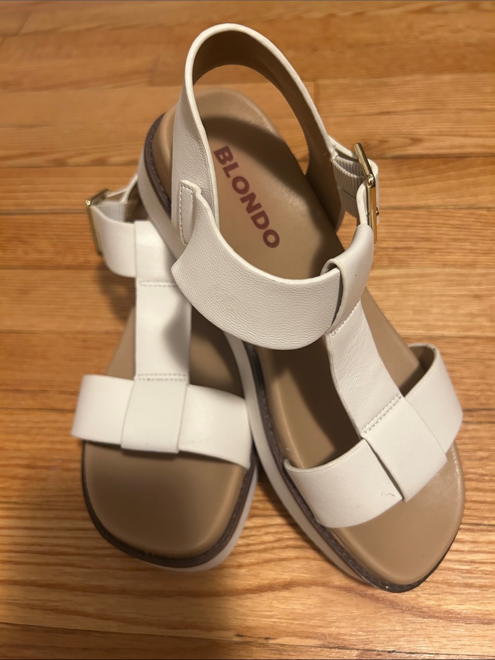 Blondo Rosario Waterproof Sandals with Gold Buckle, Size 6